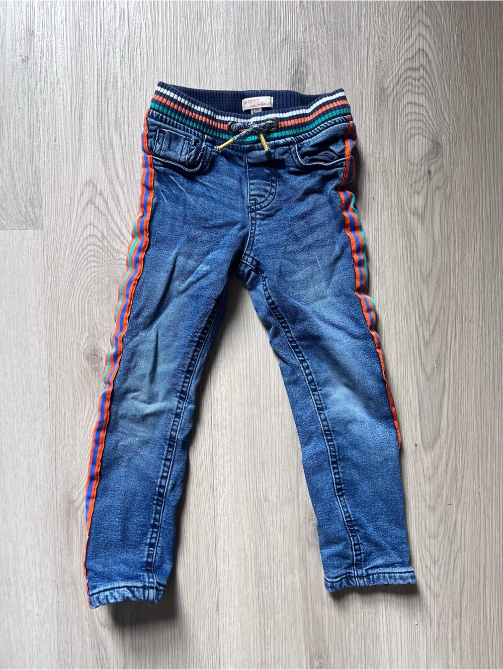 3/$50 ✨ — Du Pareil Au Meme Jeans with Red & Orange Side Stripes size 37
